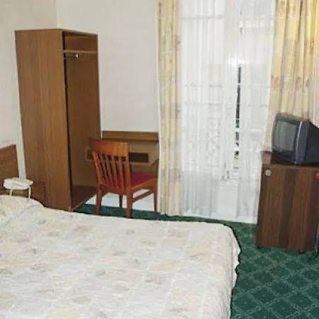 Roi Rene Παρίσι